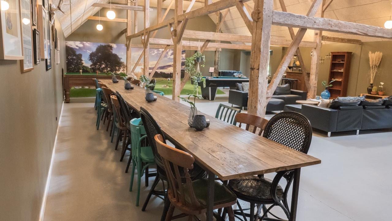 Adventure Park Apartments リンケビング エクステリア 写真
